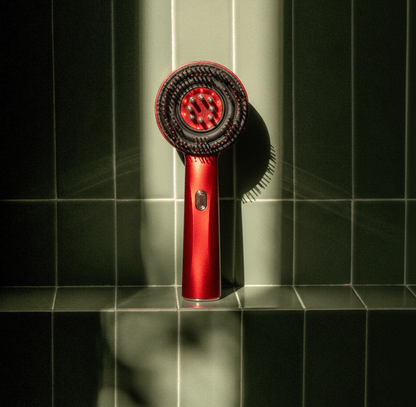 Alwora Halo - Scalp Massage Comb – Red Light therapy Hair Care & Relaxation